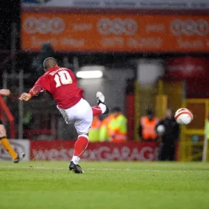 Bristol City vs. Wolverhampton Wanderers: A Football Rivalry - Season 08-09