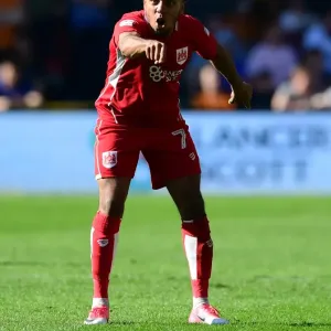 Bristol City vs. Wolverhampton Wanderers: Korey Smith in Action at Ashton Gate, Sky Bet Championship (April 8, 2017)