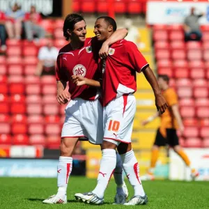 Bristol City vs. Wolverhampton Wanderers: A Peek into the 09-10 First Team's Pre-Season Training