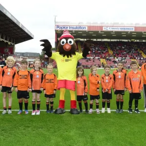Bristol City vs. Wolves: The Exciting Clash at Ashton Gate (August 13, 2017)