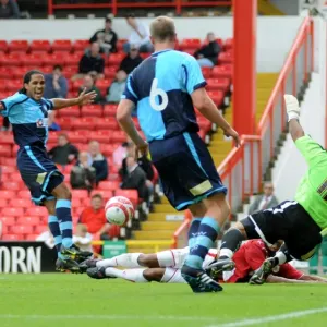 Bristol City vs Wycombe Wanderers: 2009-10 Pre-Season Friendly Bristol City vs Wycombe Wanderers: 2009-10 Pre-Season Friendly