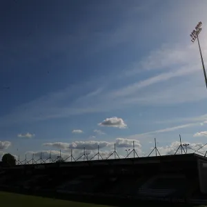Bristol City vs Yeovil: A Football Clash - Season 11-12