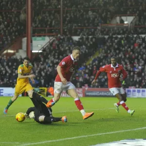 Bristol City vs Yeovil Town: Matt Smith Thwarted by Jed Steer Bristol City vs Yeovil Town: Matt Smith Thwarted by Jed Steer