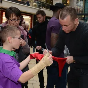 Bristol City's Aaron Wilbraham Autograph Print Bristol City's Aaron Wilbraham Autograph Print