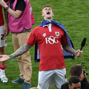 Bristol City's Aden Flint Celebrates Queens Bristol City's Aden Flint Celebrates Queens