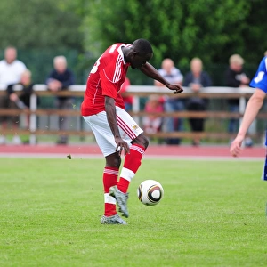 Bristol Citys Albert Adomah scores the opening goal