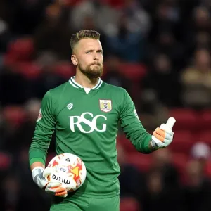 Bristol City's Ben Hamer in Action Against Leeds United at Ashton Gate Stadium (August 19, 2015) Bristol City's Ben Hamer in Action Against Leeds United at Ashton Gate Stadium (August 19, 2015)