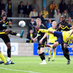 Bristol Citys Bobby Reid goes close with a spectacular effort