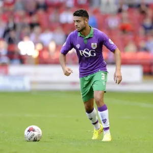 Bristol City's Derrick Williams in Action: Sheffield United vs. Bristol City, Sky Bet League One Opening Game (09/08/2014) Bristol City's Derrick Williams in Action: Sheffield United vs. Bristol City, Sky Bet League One Opening Game (09/08/2014)