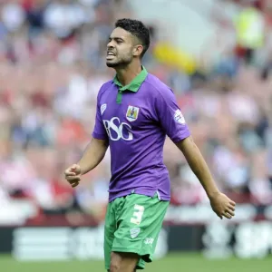 Bristol City's Derrick Williams in Action: Sky Bet League One Opener vs. Sheffield United (2014) Bristol City's Derrick Williams in Action: Sky Bet League One Opener vs. Sheffield United (2014)
