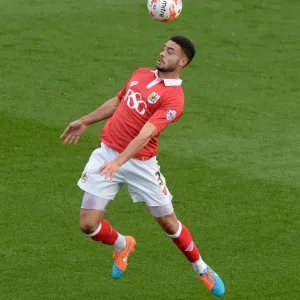 Bristol City's Derrick Williams in Control at Ashton Gate: Bristol City vs Chesterfield, Sky Bet League One