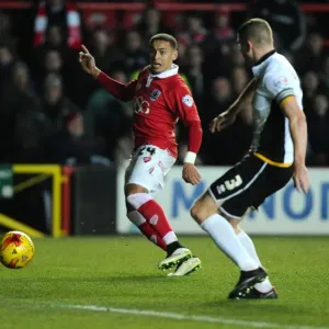 Bristol City FC Print - James Tavernier Crosses the Ball Bristol City FC Print - James Tavernier Crosses the Ball