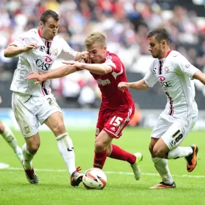 Bristol City's Joe Bryan Breaks Away Print Bristol City's Joe Bryan Breaks Away Print