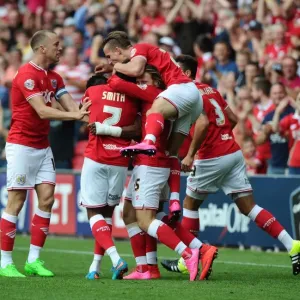 Bristol City's Jonathan Kodjia Celebrates Goal Against Brentford, Sky Bet Championship 2015