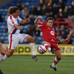 Bristol Citys Lee Johnson Beats city old boy Nick Carle to the ball Bristol Citys Lee Johnson Beats city old boy Nick Carle to the ball