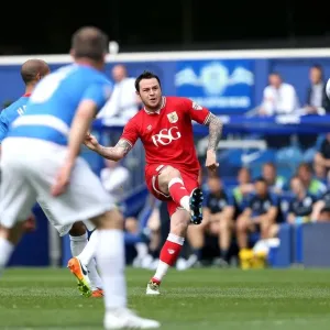 Bristol City's Lee Tomlin Goes for Glory Against Queens Park Rangers, May 7, 2016