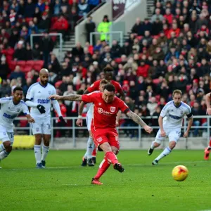 Bristol City's Lee Tomlin Scores Penalty Against Ipswich Town (03/12/2016, Sky Bet Championship, Ashton Gate) Bristol City's Lee Tomlin Scores Penalty Against Ipswich Town (03/12/2016, Sky Bet Championship, Ashton Gate)