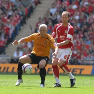 Le Bristol City de Louis Carey célèbre la promotion : le triomphe final des play-offs