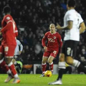 Bristol City's Luke Freeman Scans for Opportunities in Derby County Clash Bristol City's Luke Freeman Scans for Opportunities in Derby County Clash
