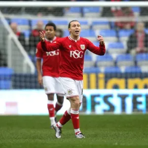 Bristol City's Luke Freeman Signals to Teammate During Reading Match, Sky Bet Championship 2016