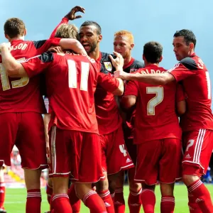 Season 12-13 Framed Print Collection: Bristol City v Cardiff City