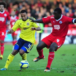 Bristol City's Nicky Maynard Clashes with Crawley Town's Pablo Mills in FA Cup Match - 07/01/2012