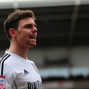 Bristol City's Paul Anderson Argues with Linesman During Blackpool vs. Bristol City Match, Npower Championship (2013)