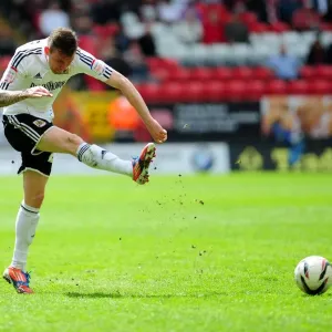 Bristol City's Paul Anderson Shoots at The Valley during Charlton Athletic vs. Bristol City Npower Championship Match, May 2013 Bristol City's Paul Anderson Shoots at The Valley during Charlton Athletic vs. Bristol City Npower Championship Match, May 2013