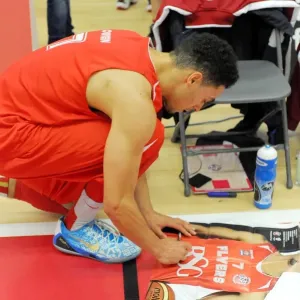 Bristol Flyers Roy Owen Signing Autographs Print