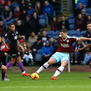 Burnley's Sam Vokes in Action Against Bristol City, Sky Bet Championship (December 2015) Burnley's Sam Vokes in Action Against Bristol City, Sky Bet Championship (December 2015)