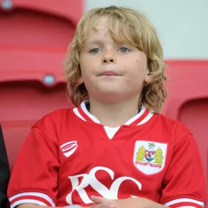 Championship Showdown: Bristol City vs Leeds United at Ashton Gate (August 2015) Championship Showdown: Bristol City vs Leeds United at Ashton Gate (August 2015)
