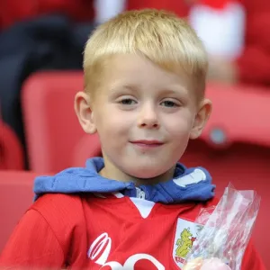 Championship Showdown: Bristol City vs Leeds United at Ashton Gate (August 2015) Championship Showdown: Bristol City vs Leeds United at Ashton Gate (August 2015)