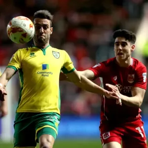 Chasing Down the Canaries: O'Dowda Closes In on Ivo Pinto at Ashton Gate