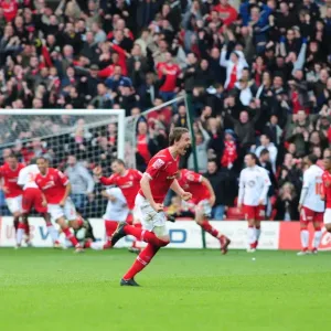 chris Gunter celebrates forests winner