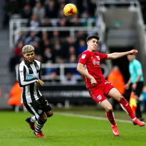 Clash at St. James Park Print - DeAndre Yedlin vs Callum O'Dowda