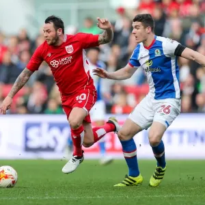 Clash of the Titans: Lee Tomlin vs. Darragh Lenihan - Intense Moment at Ashton Gate Clash of the Titans: Lee Tomlin vs. Darragh Lenihan - Intense Moment at Ashton Gate