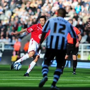 Cole Skuse Shoots Print (Newcastle Utd V Bristol City) Cole Skuse Shoots Print (Newcastle Utd V Bristol City)
