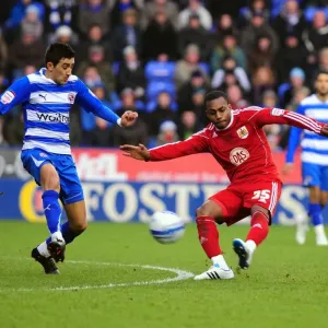 Print of Danny Rose outmaneuvering Jem Karacan at Madejski Stadium