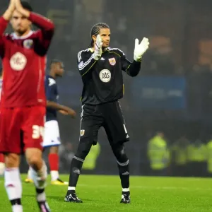 David James Gratifies Fans: Portsmouth vs. Bristol City Championship Clash (September 2010)