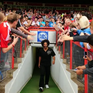 David James Meets Fans at Ashton Gate: Bristol City's New Signing Greets Supporters vs Blackpool (31/07/2010)