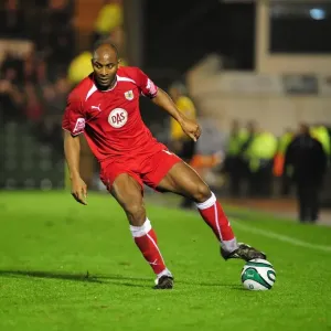 Dele Adebola en Acción: Plymouth Argyle contra Bristol City Dele Adebola en Acción: Plymouth Argyle contra Bristol City
