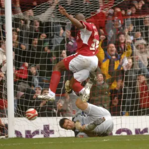 Dele Adebola's Thrilling Goal: A Stunner from the 2002 Championship Match between Bristol City and Norwich City Dele Adebola's Thrilling Goal: A Stunner from the 2002 Championship Match between Bristol City and Norwich City