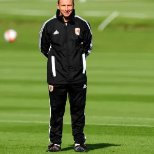 Bristol City Print - Derek McInnes Begins New Chapter