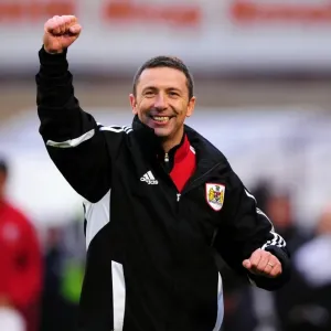 Derek McInnes Celebrates First Win as Bristol City Manager: Barnsley vs. Bristol City (October 2011)