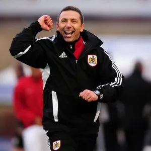 Derek McInnes: First Championship Win as Bristol City Manager vs Barnsley (29/10/2011)