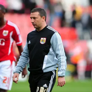 Derek McInnes Leads Bristol City vs Birmingham City in Championship Match at Ashton Gate Stadium - 23/10/2011