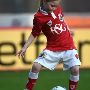 Electric Atmosphere: Bristol City vs Swindon Town, Sky Bet League One Clash at Ashton Gate, 8 April 2015 Electric Atmosphere: Bristol City vs Swindon Town, Sky Bet League One Clash at Ashton Gate, 8 April 2015