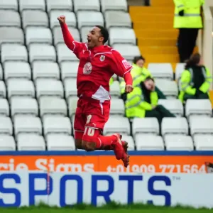 Euphoric Nicky Maynard: Unforgettable Goal Celebration vs. Sheffield Wednesday (Championship, 5/4/2010) Euphoric Nicky Maynard: Unforgettable Goal Celebration vs. Sheffield Wednesday (Championship, 5/4/2010)