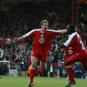 Exultant Moment: Lee Peacock's Thrilling Goal Celebration (03-04 Season)
