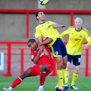 FA Cup: Crawley Town vs. Bristol City - Nyatanga Fouled by Barnett (07.01.2012)